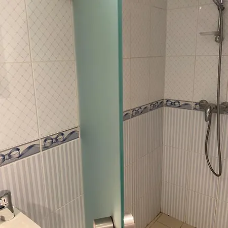 Guest house Gites-et-bien-etre, Bansions 1, 1 Bulle Sociale Max 10 Pers *